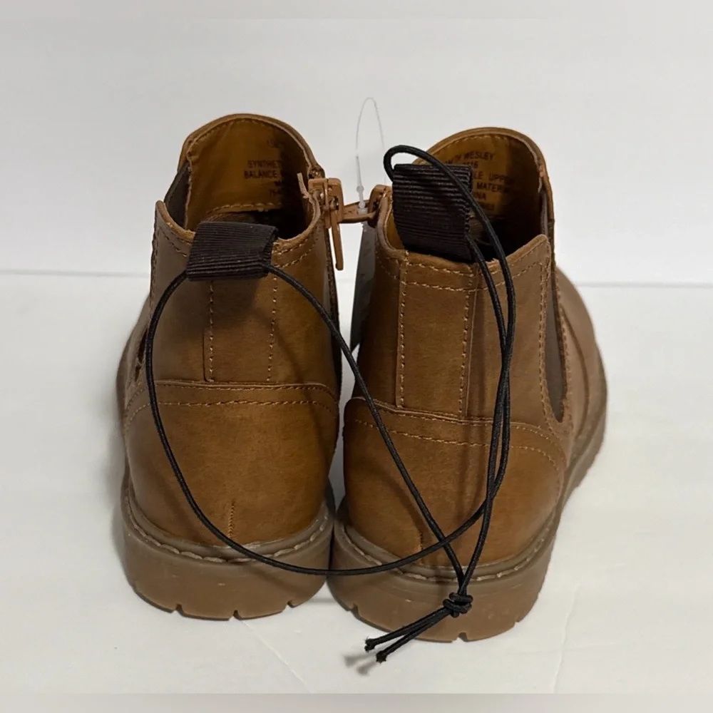 Boys 13M Brown Hiking Boots by Thereabouts Memory Foam Wesley NWT